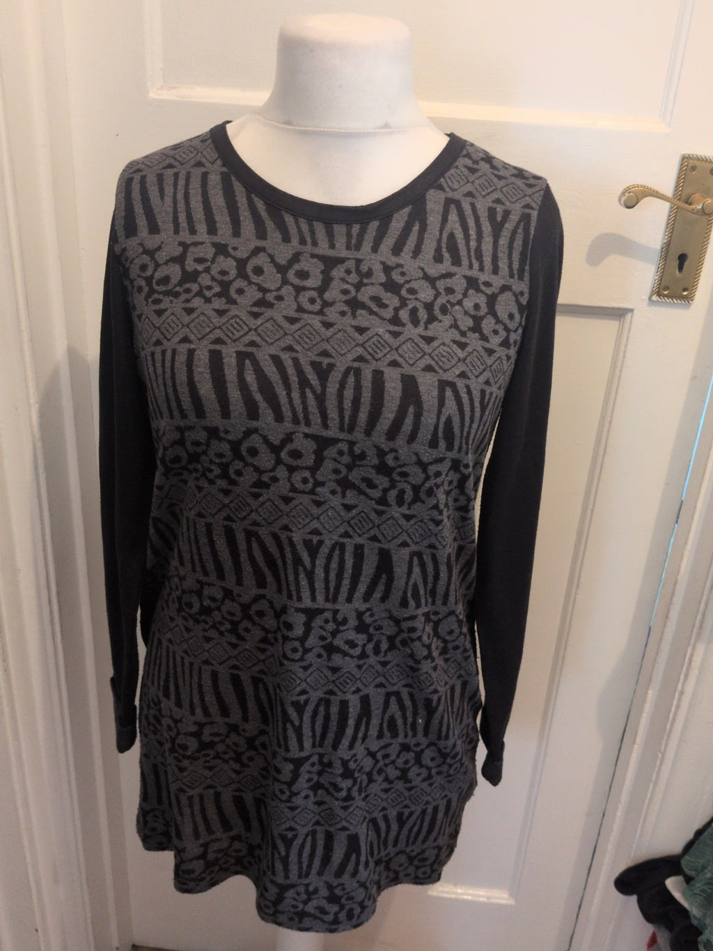Marks And Spencer 14 Grey And Black Long Sleeve Longline Top/Dress