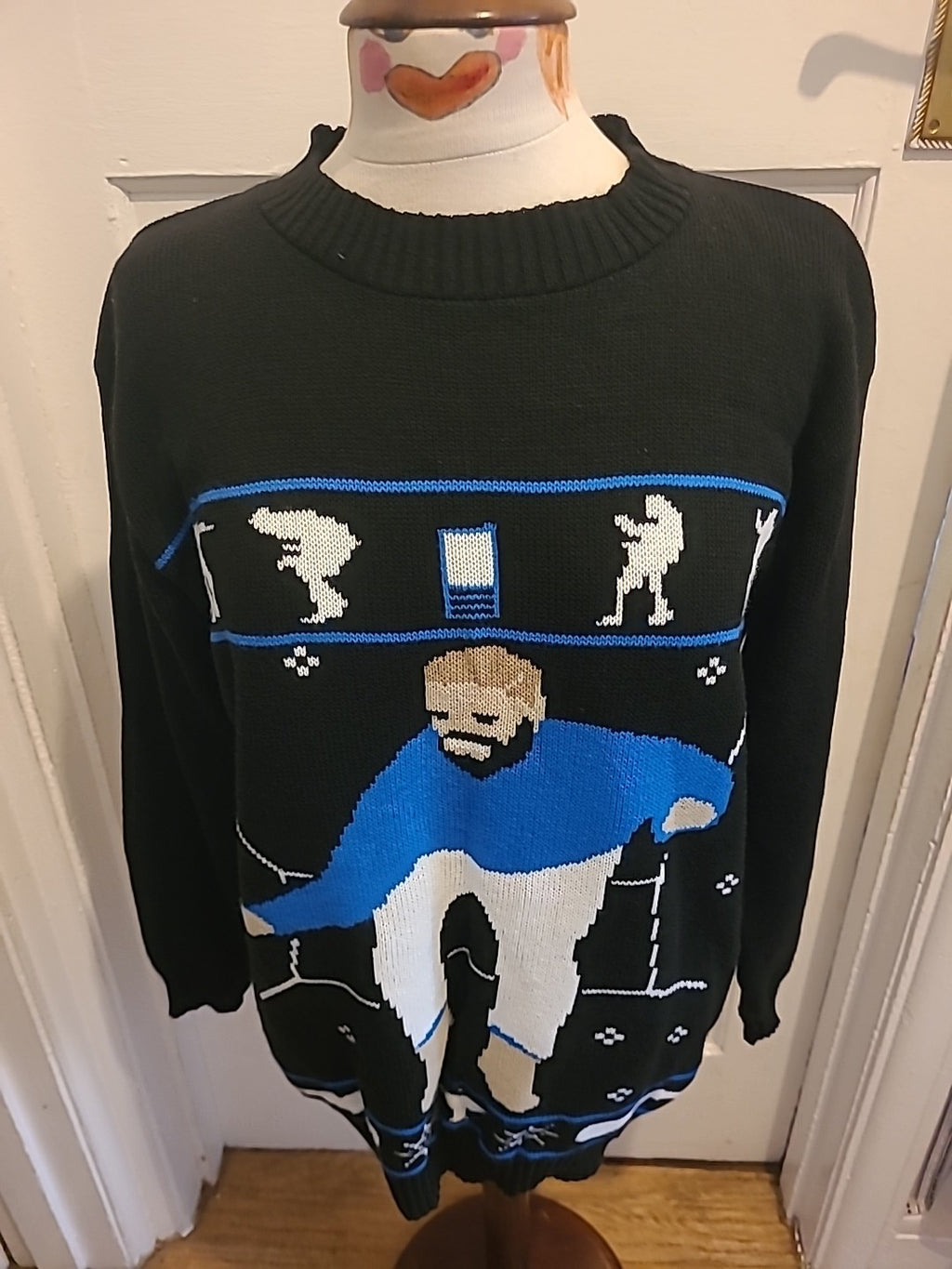 Mens Sapphire Size XL Black Long Sleeved Jumper