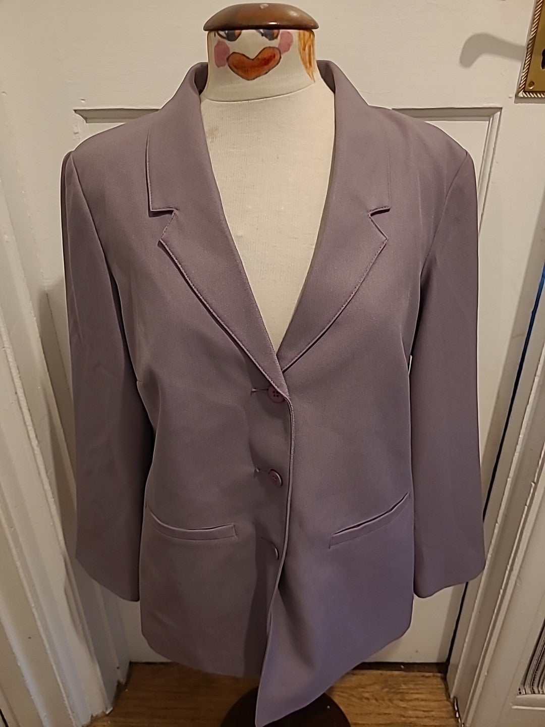 Ladies Damart Size 16 Lilac Purple Lined Padded Blazer