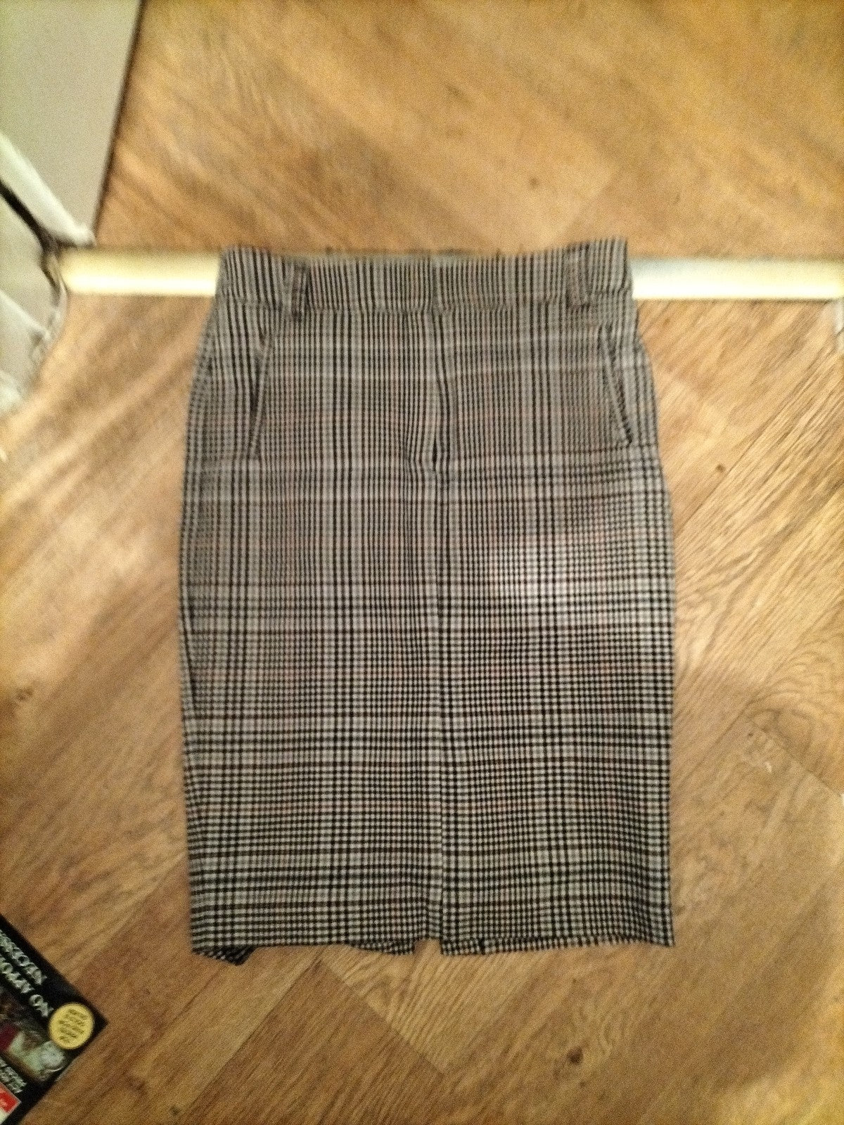 Ladies Marks And Spencer Size 10 Grey Mix Check Lined Skirt Length 24 Inch