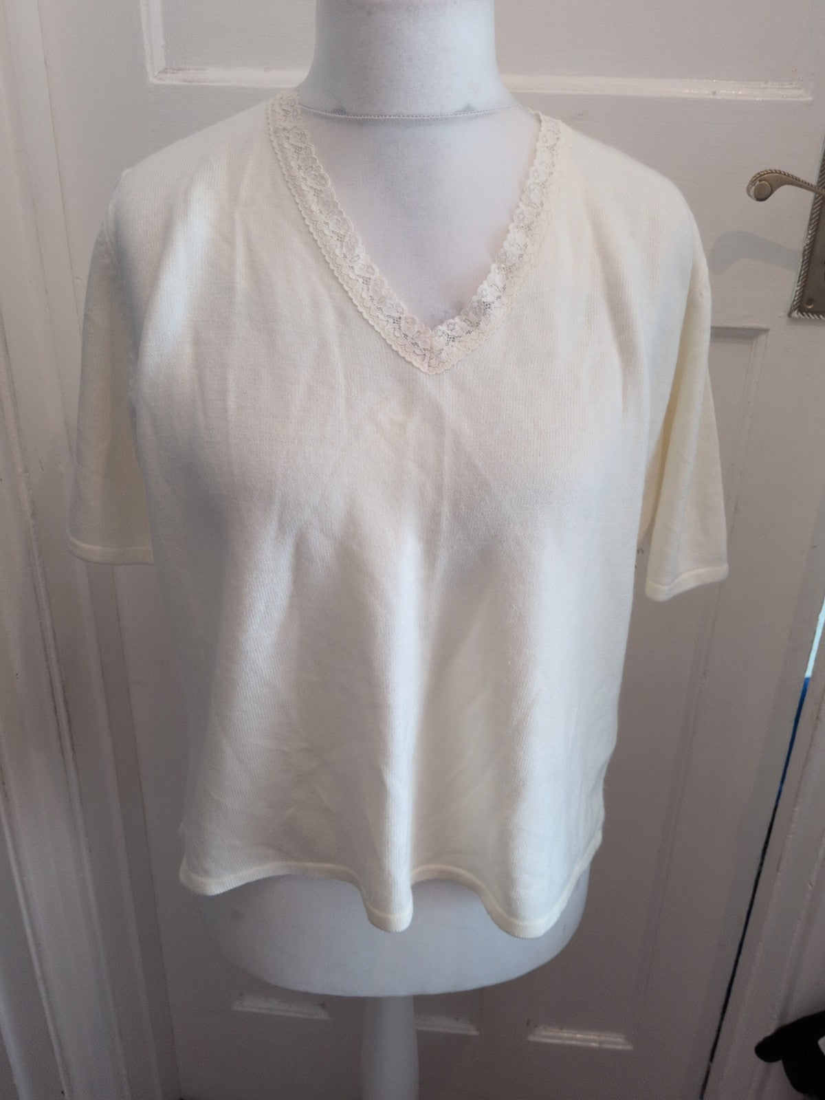 Berkertex 24 Cream Short Sleeve Blouse