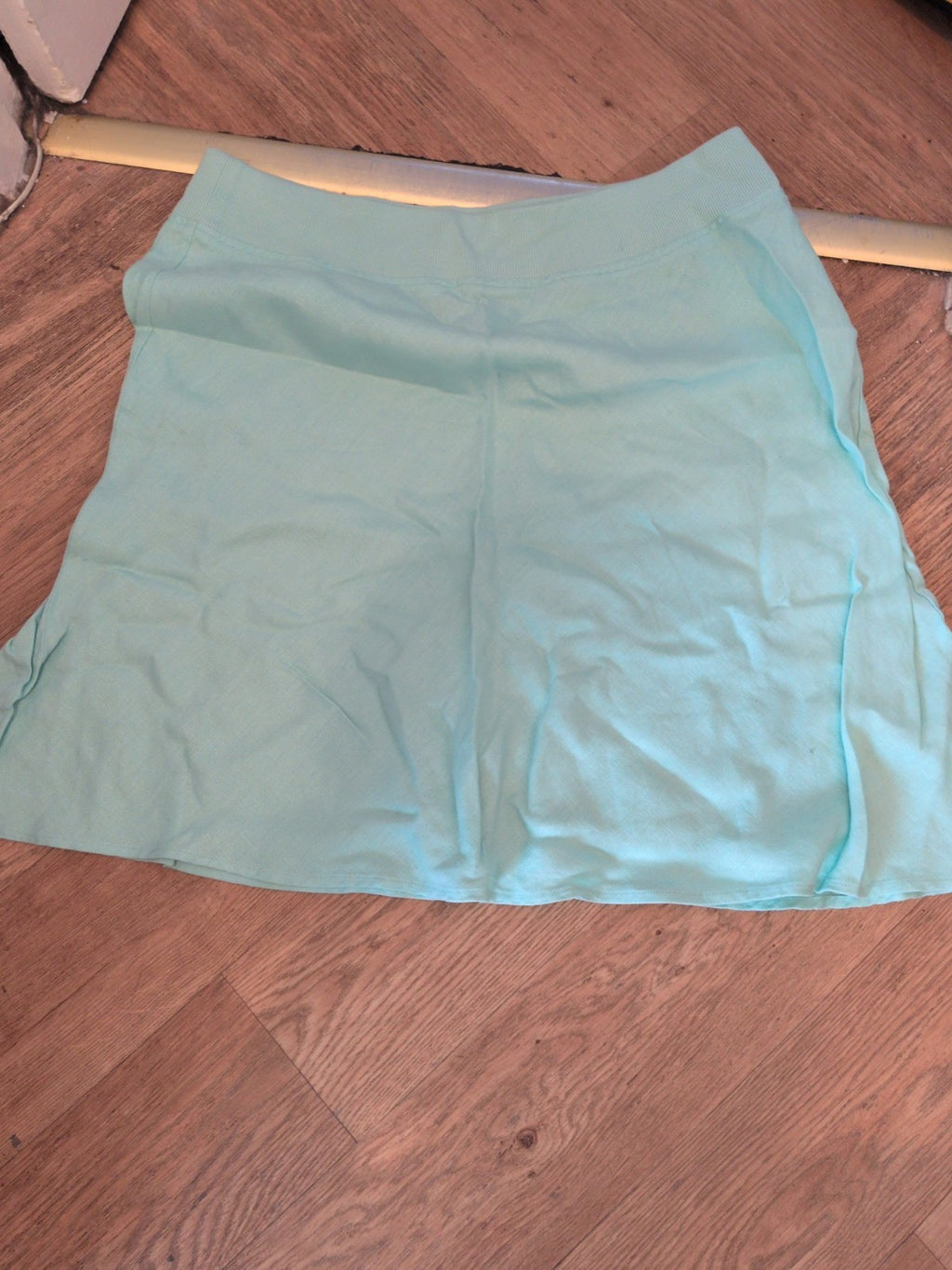 Dash 18 Aqua Elasticated Knee Length Skirt