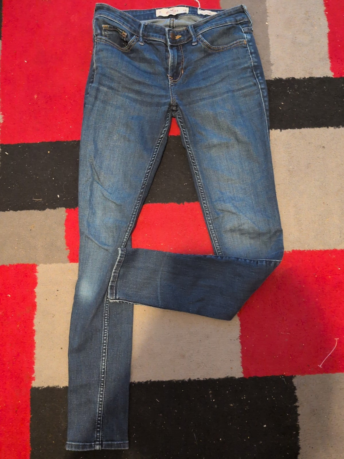 Hollister 26/30 Skinny Jeans