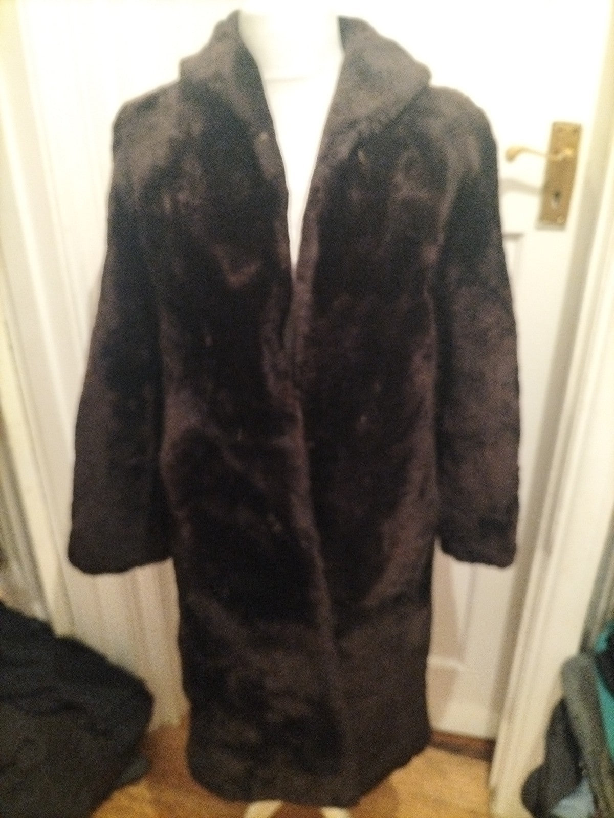Ladies Size XL Dark Brown/Black Furry Lined Very Heavy Jacket Faux Fur