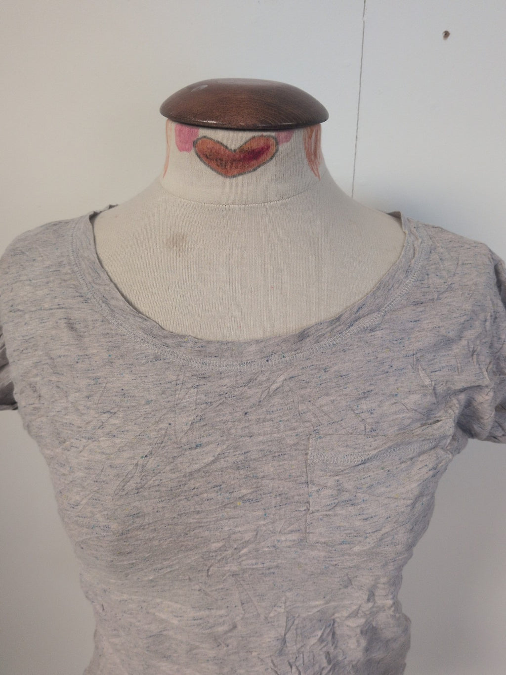 Ladies Uniqlo Size Small Grey With Blue Fleck Short Sleeve T-shirt