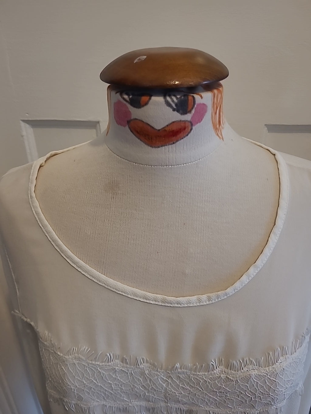 Ladies Afibel Size 14 White Long Sleeved Detailed Blouse