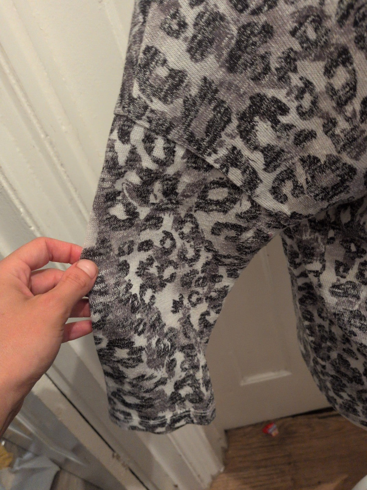 Tu 18 Grey Black Ivory Long Sleeve Pattern Jumper
