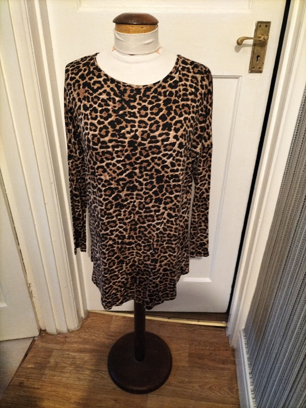 Ladies Papaya Medium Leopard Print Long Sleeved Blouse