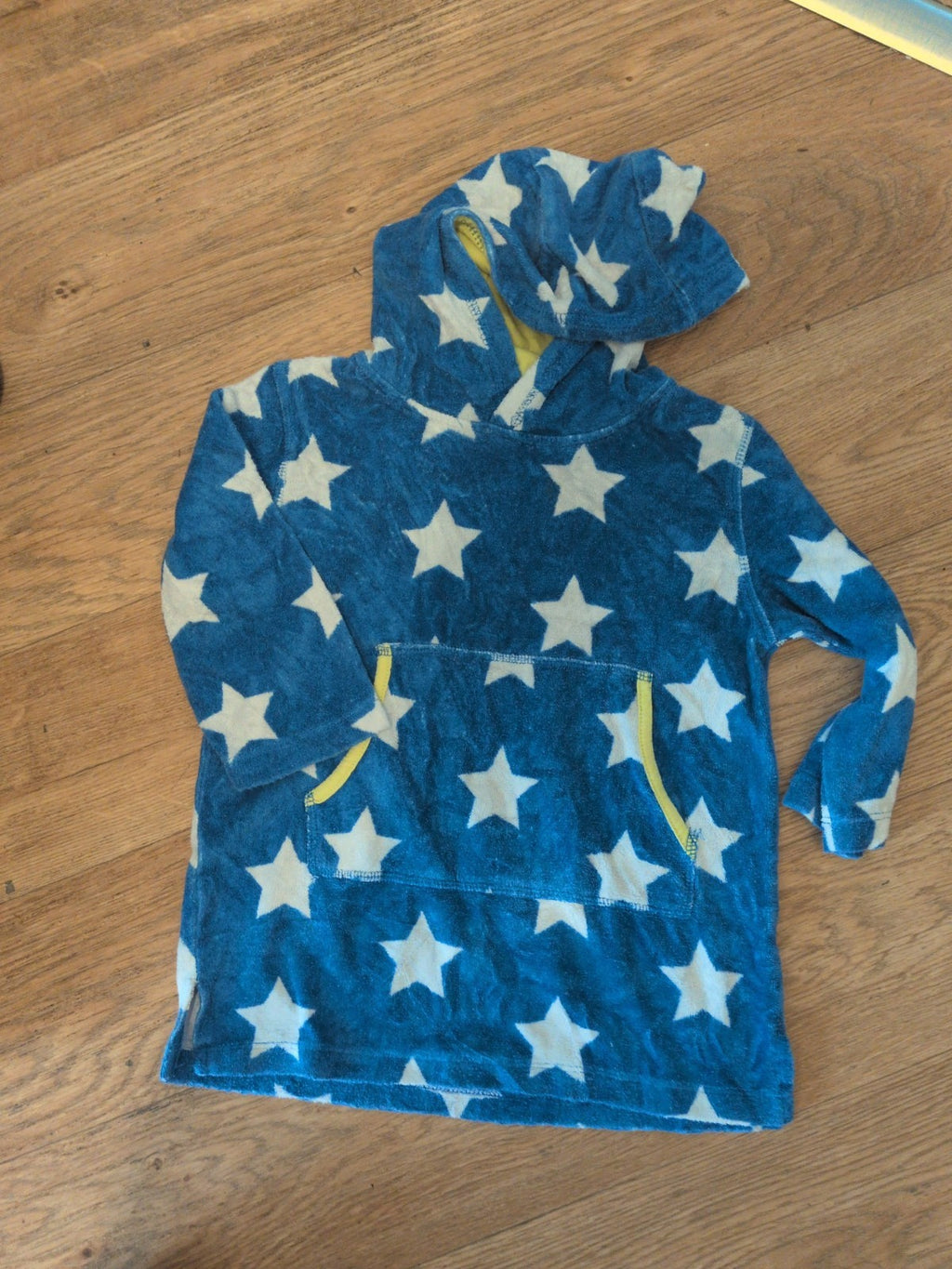 Mini Club 1-3 Years Blue Star Wearable Towel