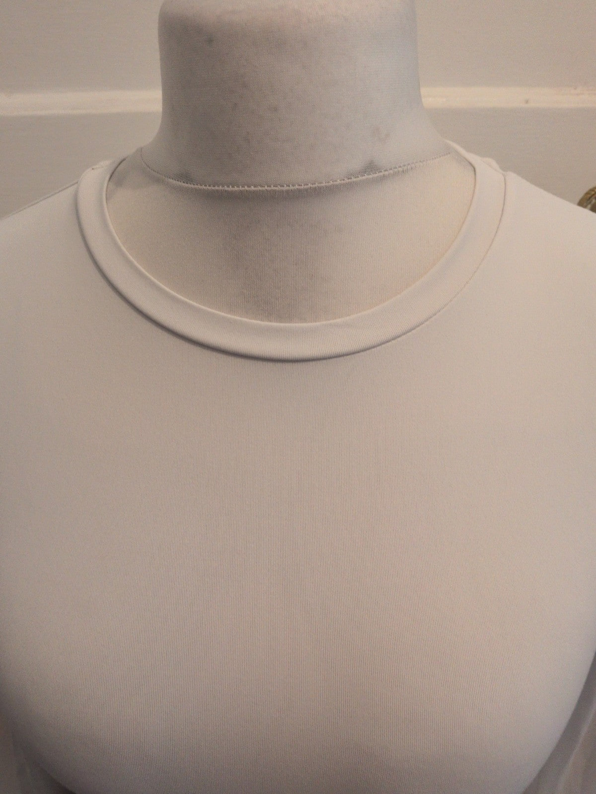 Primark Small White Long Sleeve With Thumb Hole T-shirt