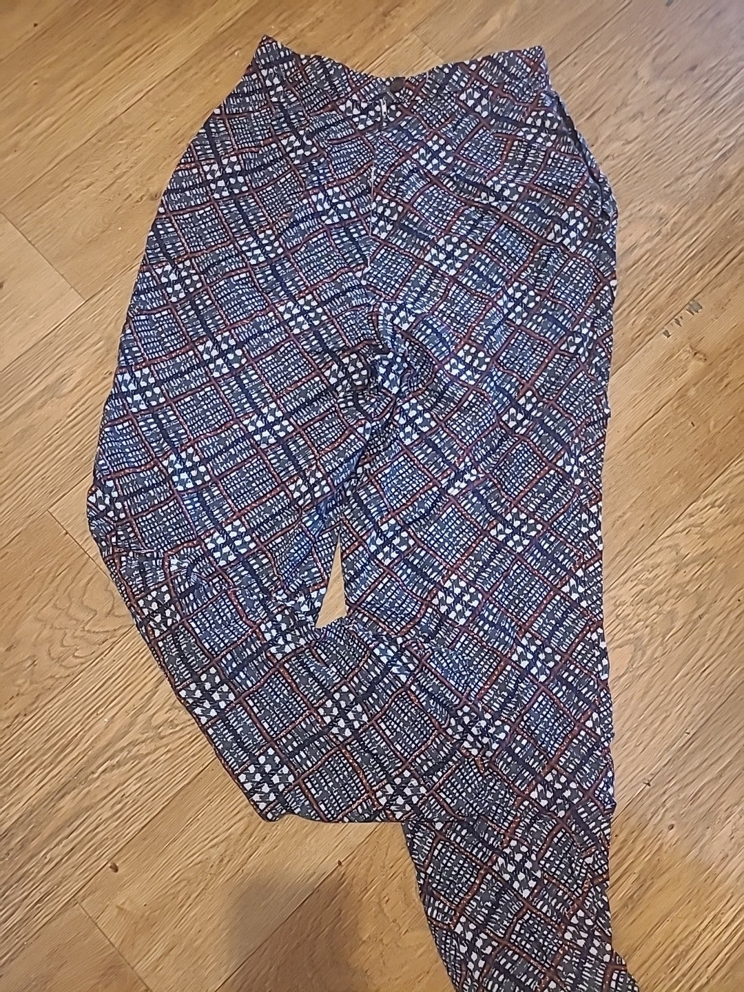 Ladies Size Small Grey/Black/White/Red Trousers