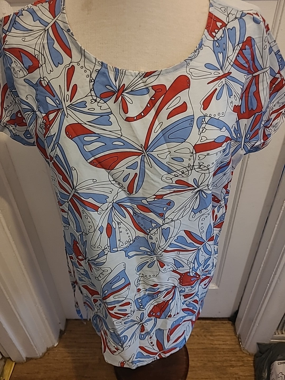 Ladies Peacocks Size 14 Blue White Red Butterfly Short Sleeved Blouse