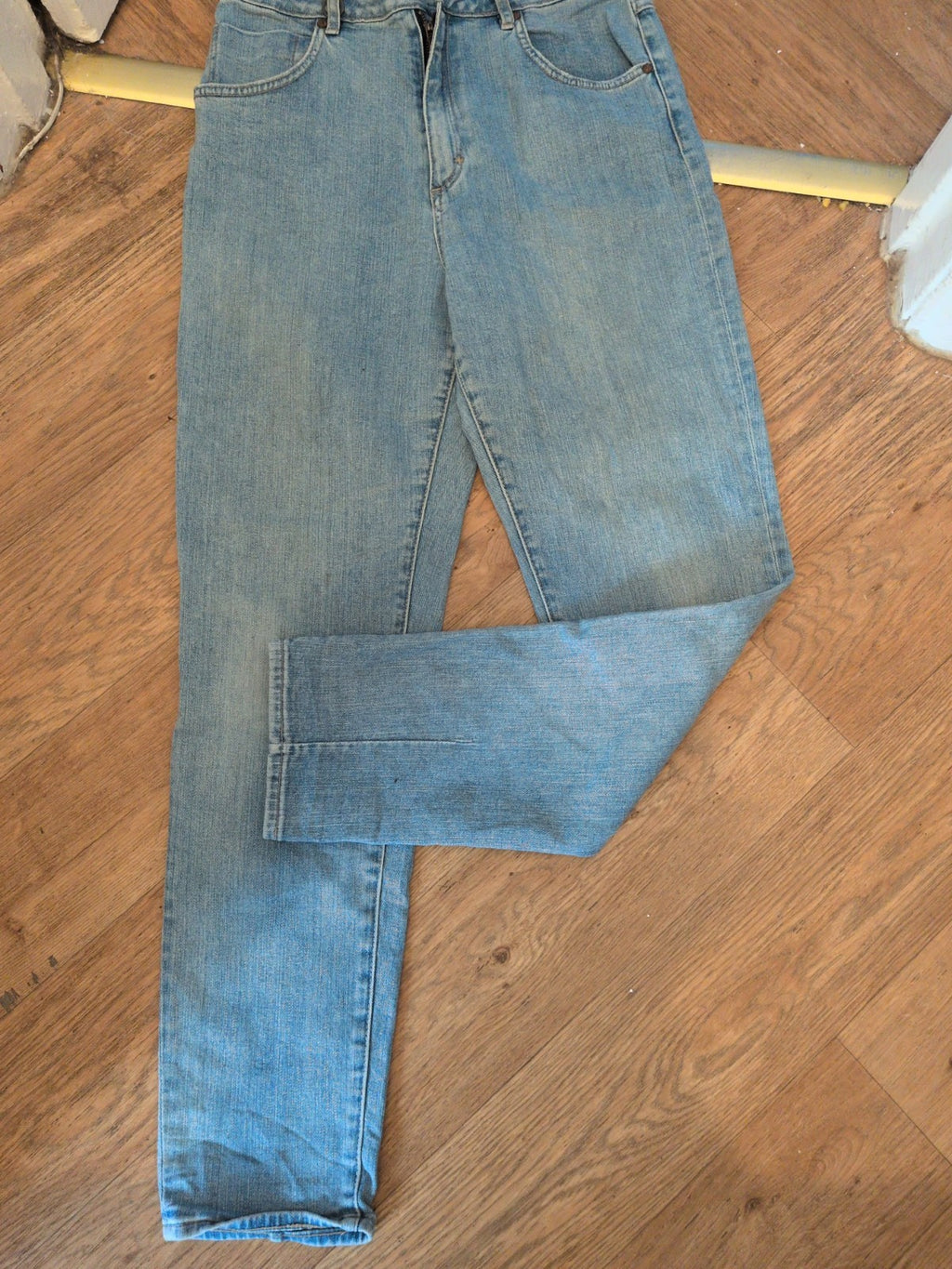 Ladies Neuw 31/32 Denim Jeans