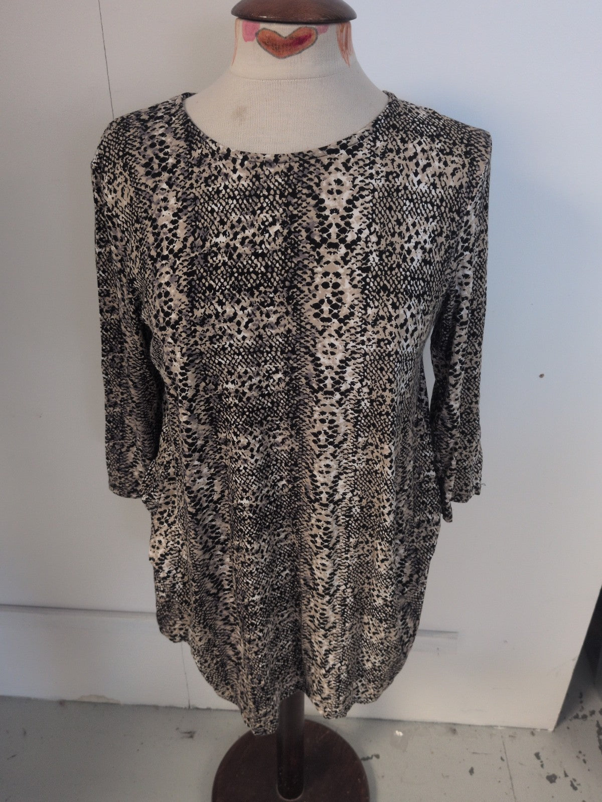 Tu 14 Brown/Beige/Black Half Sleeve Blouse