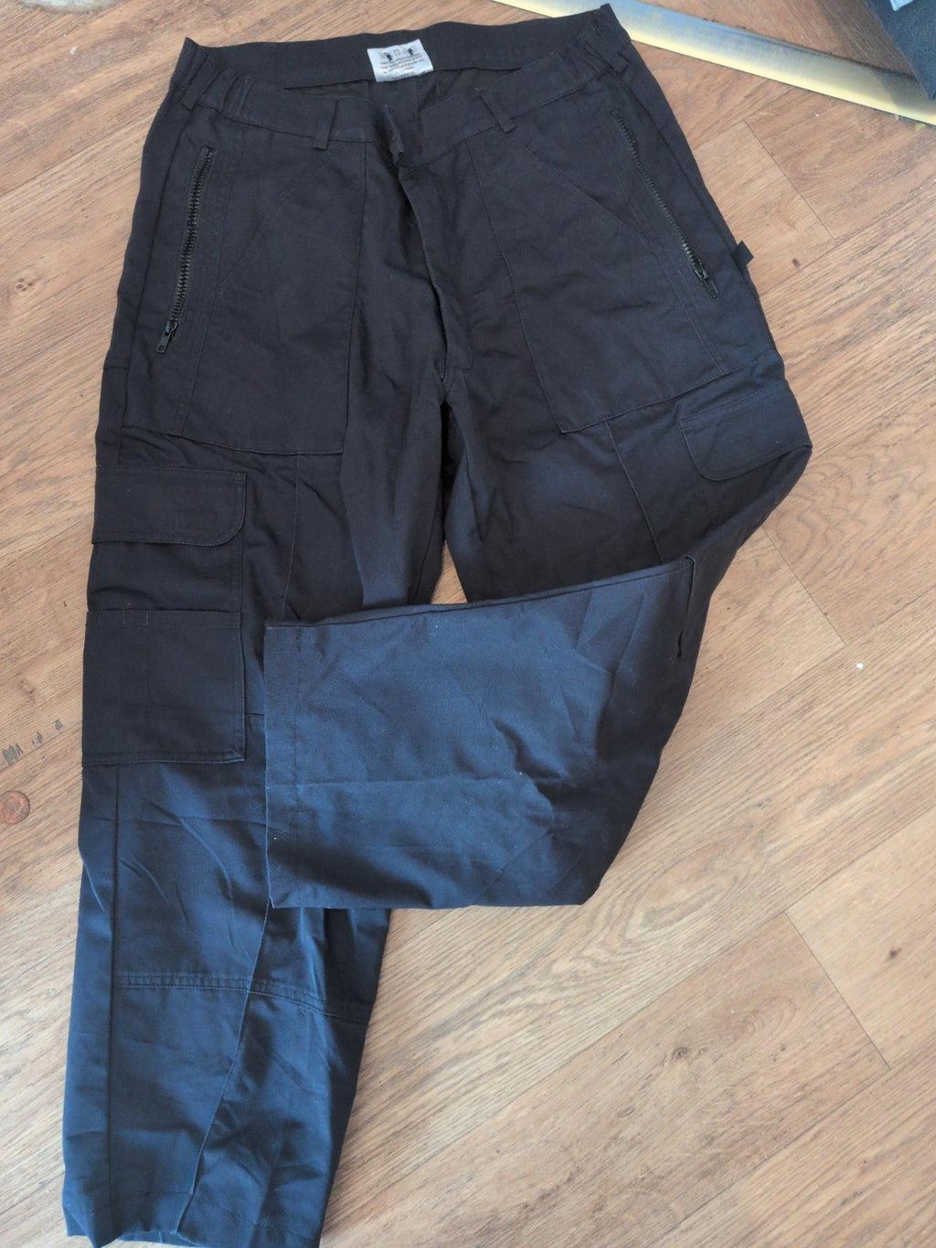 Mens Size 5 Black Cargo Trouser