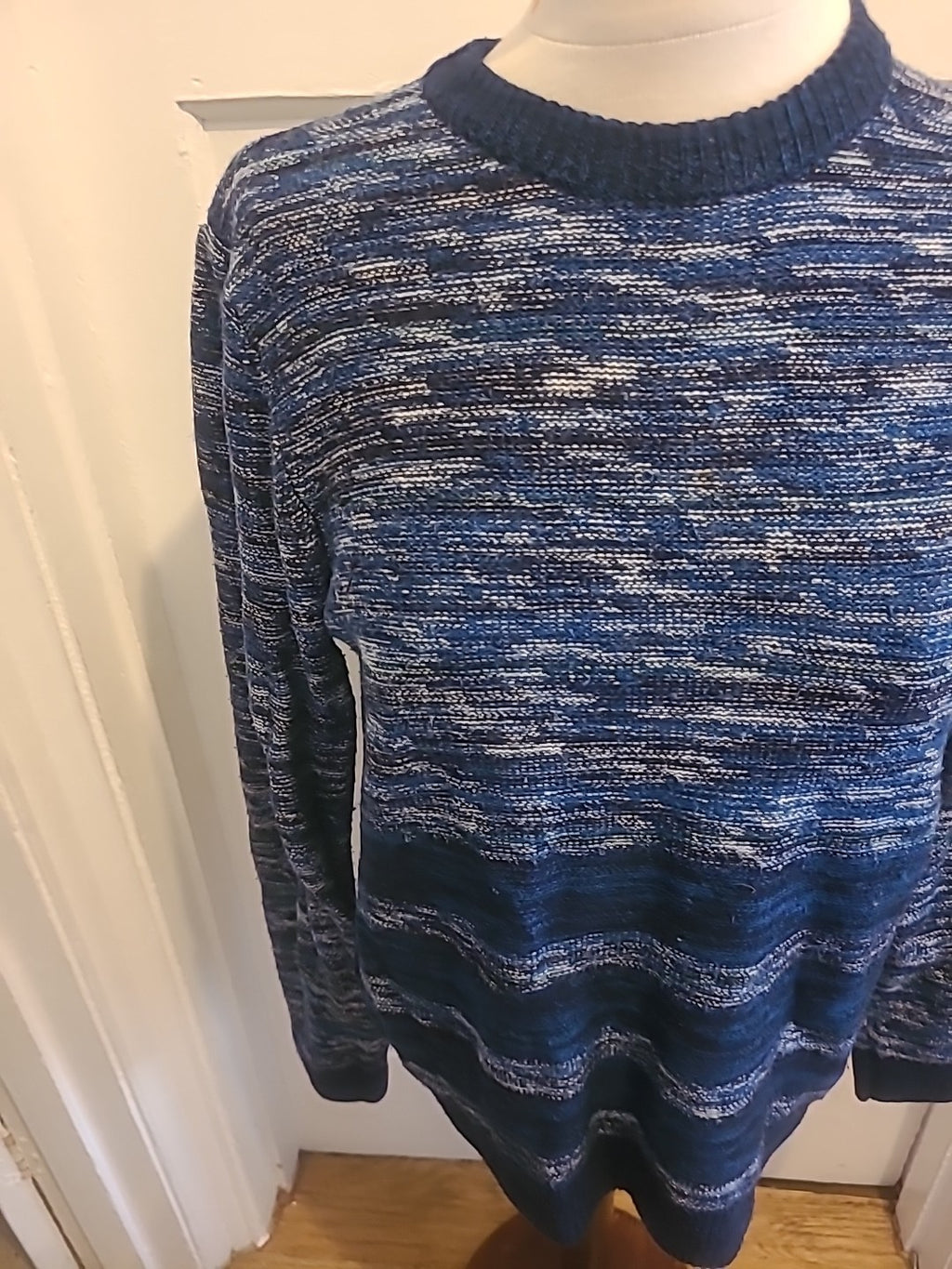 Mens Distruct Size Small Blue Fleck Ribbed Long Sleeved Pullover Jumper