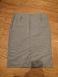 Ladies Oasis Size 10 Black And White Lined Pencil Skirt