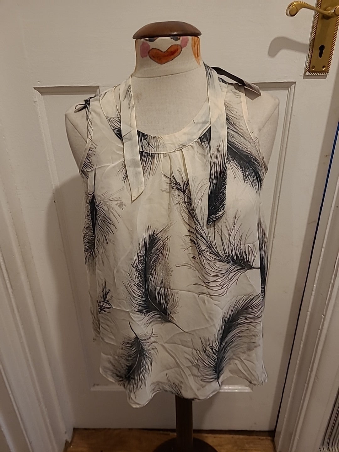 Brand New Ladies Dorothy Perkins Size 6 Floral Sleeveless Blouse RRP £28