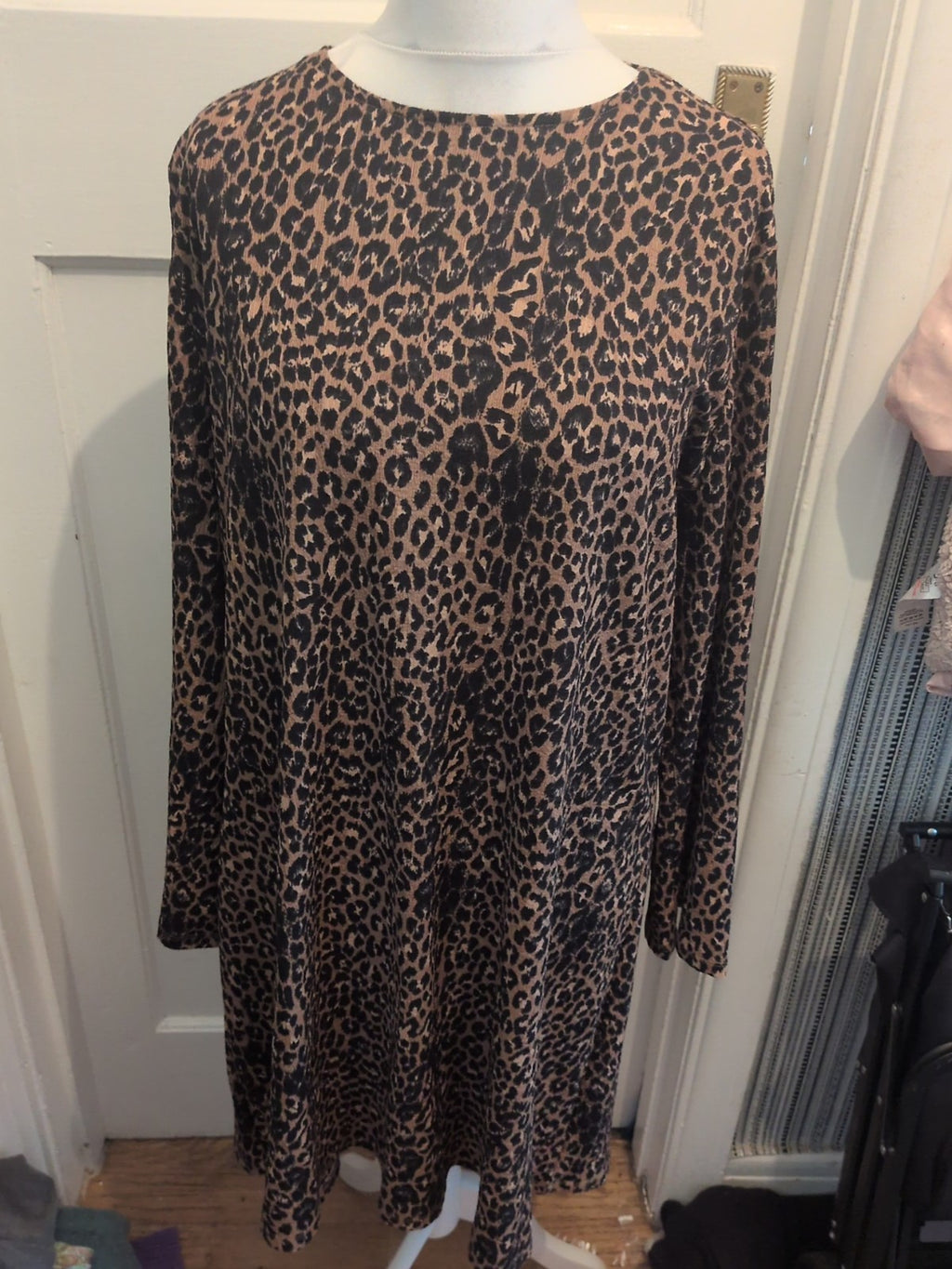 George 22 Leopard Print Long Sleeve Midi Dress