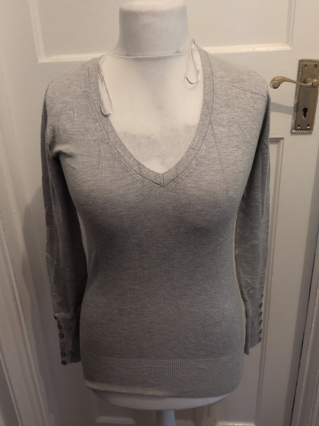 Ladies Papaya Size 8 Grey Low Cut V Neck Jumper