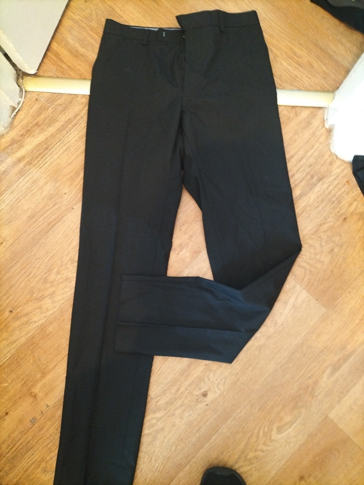 Limited Edition Super Slim Fit 32/33 Black Trousers
