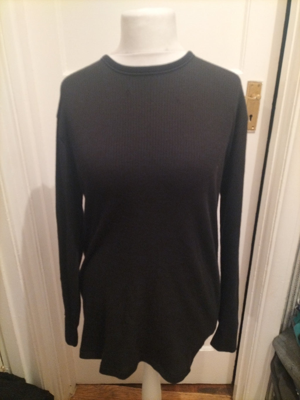 Mens Size Large Black Long Sleeved Warm Top/Tshirt