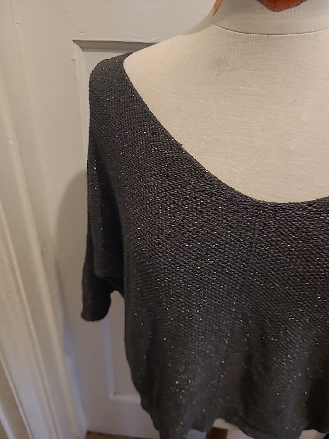 Ladies Size Medium Grey Fleck Mid Sleeved Blouse/jumper