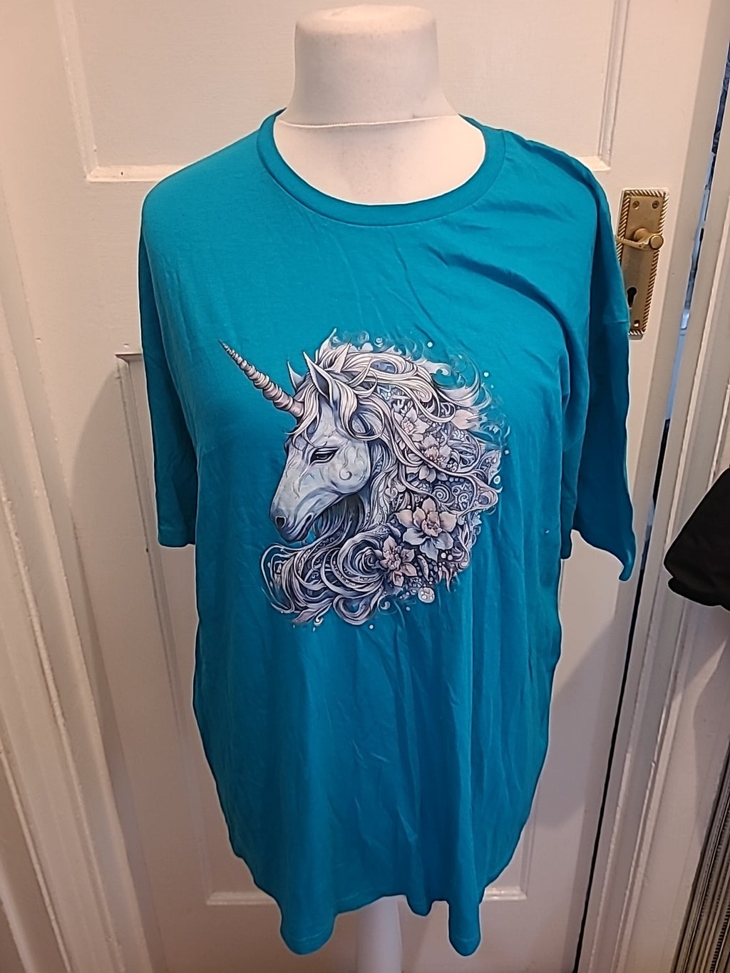 Mens Gildan Size XL Blue Unicorn Short Sleeved Tshirt