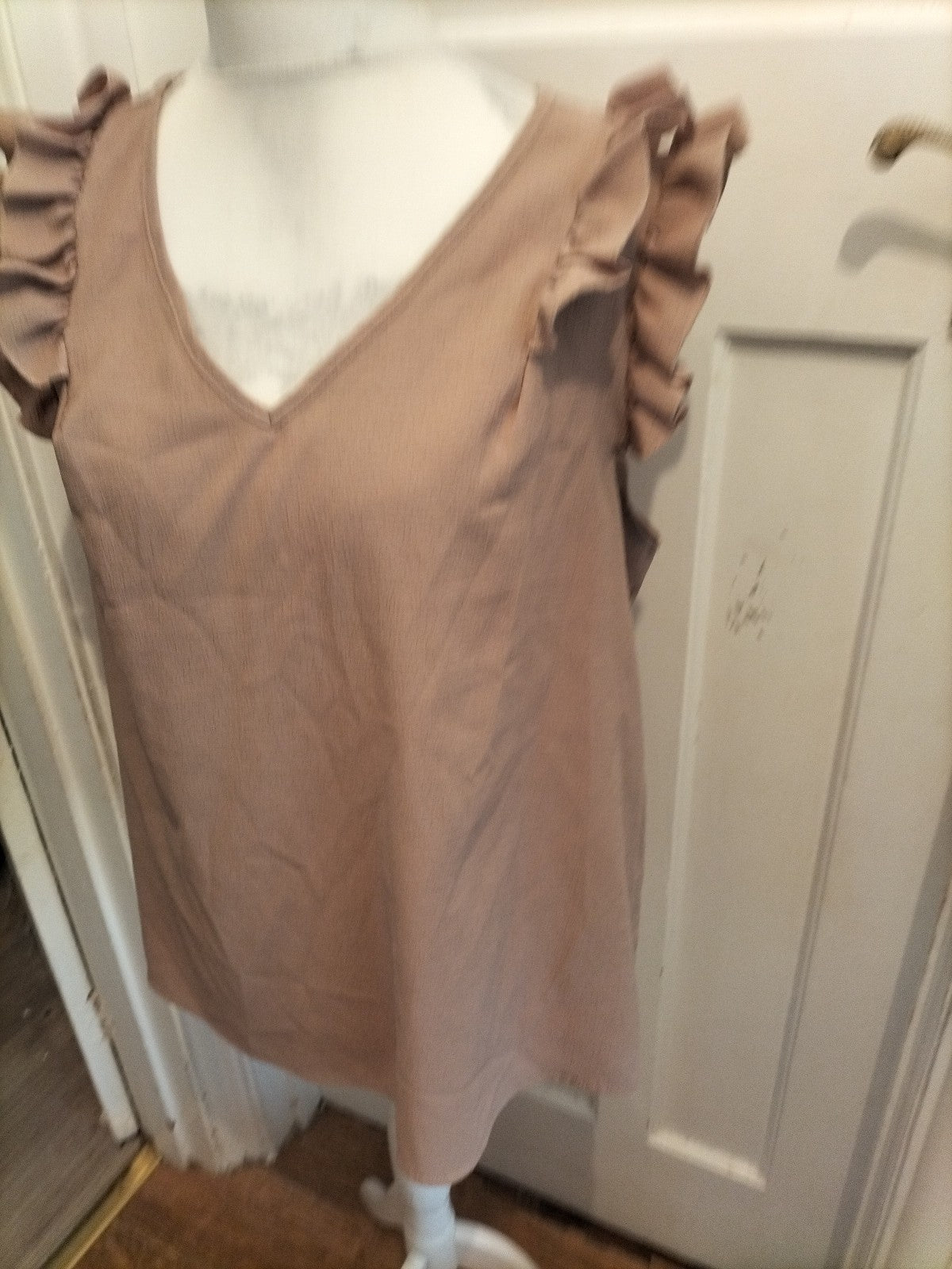Shein Curve 3XL V Neck Sleeveless Frill Blouse