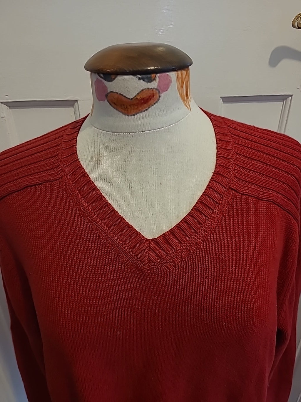Mens Red Jumper Celio Sports Wear Size Large V Neckline