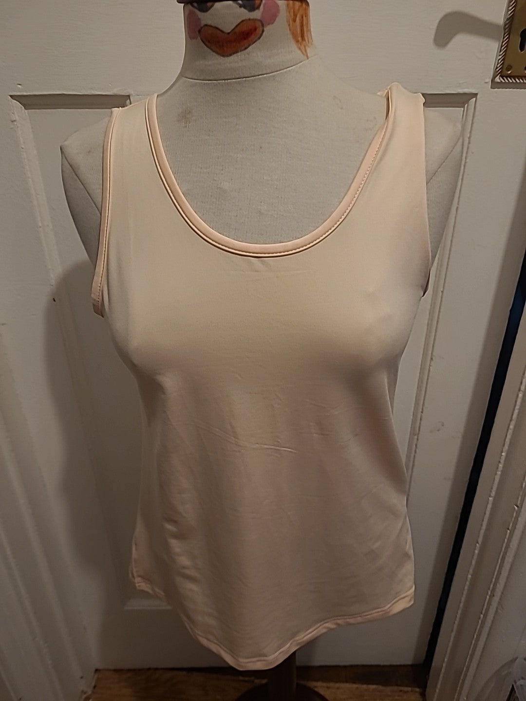 Ladies Size XL Beige Sleeveless Vest Tank Top