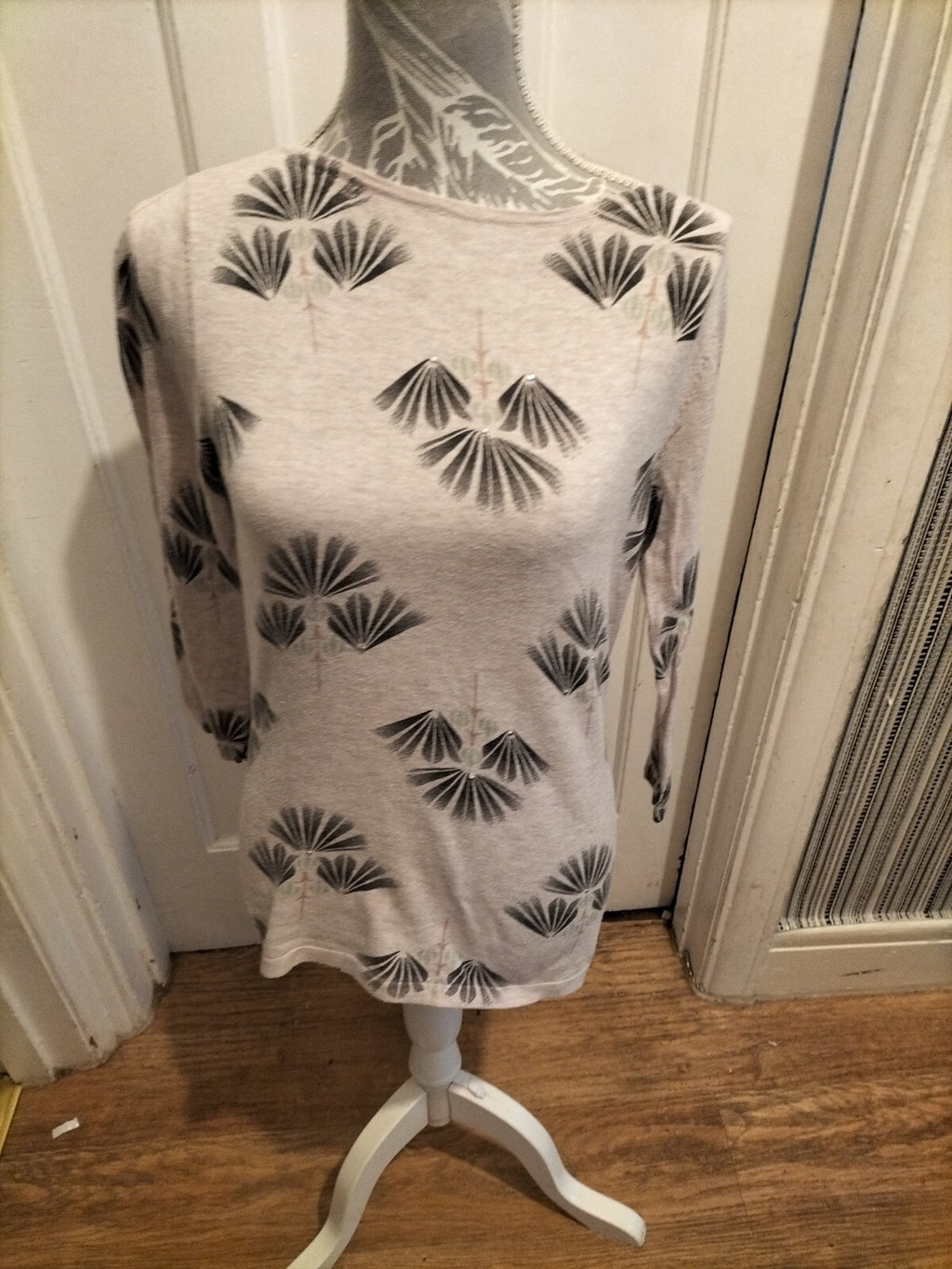 Ladies Next Size 10 Lilac Floral Long Sleeved Tshirt