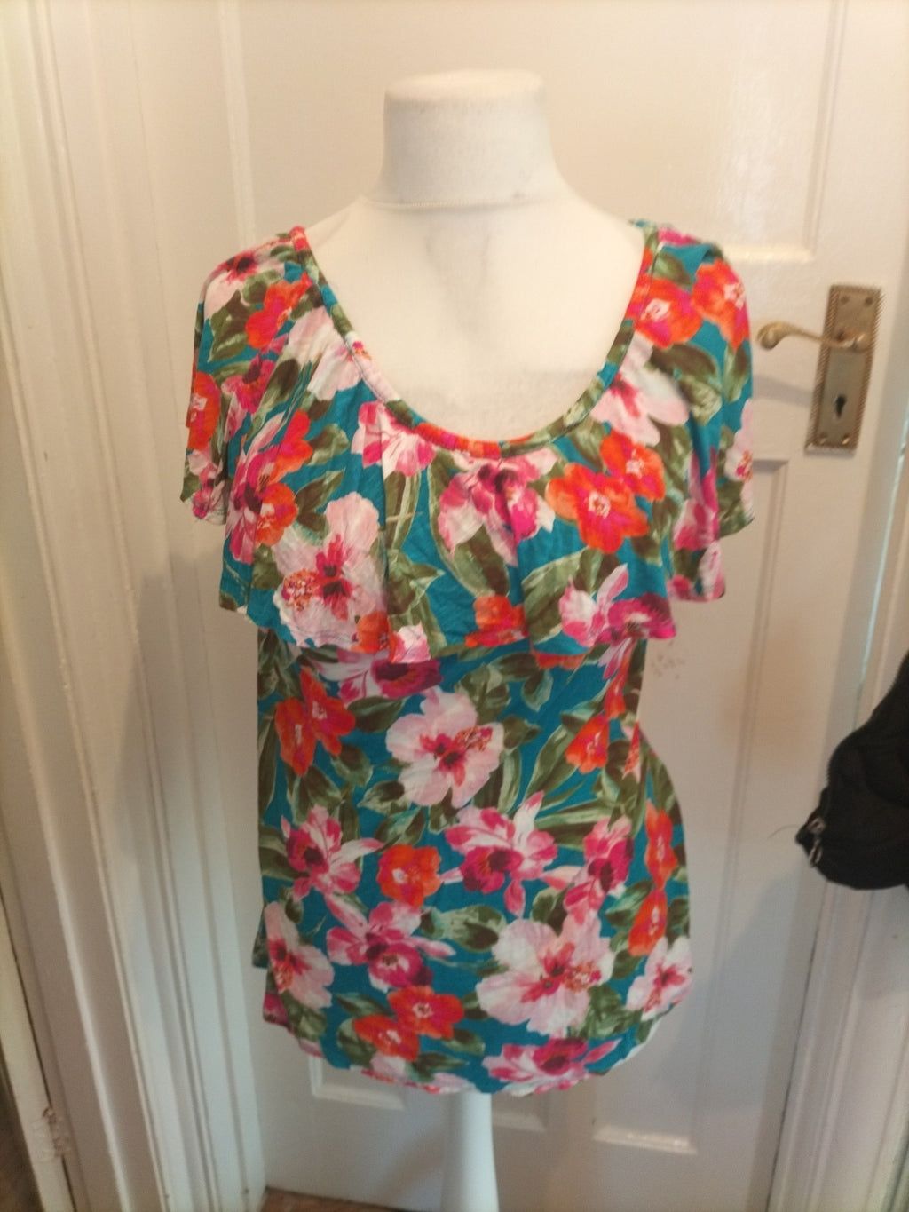 Ladies George Size 12 Multicoloured Frilly Short Sleeved Blouse