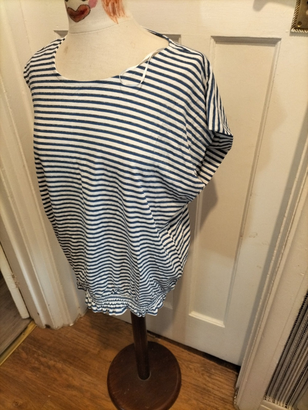 Brand New Ladies Pep&Co Size 2XL Blue And White Striped Top