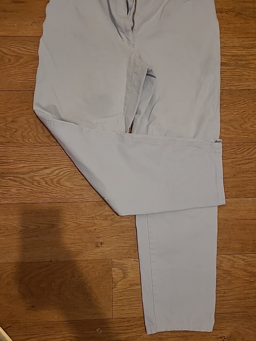 Ladies Brax Magic Size Medium Pale Grey Denim Jeans