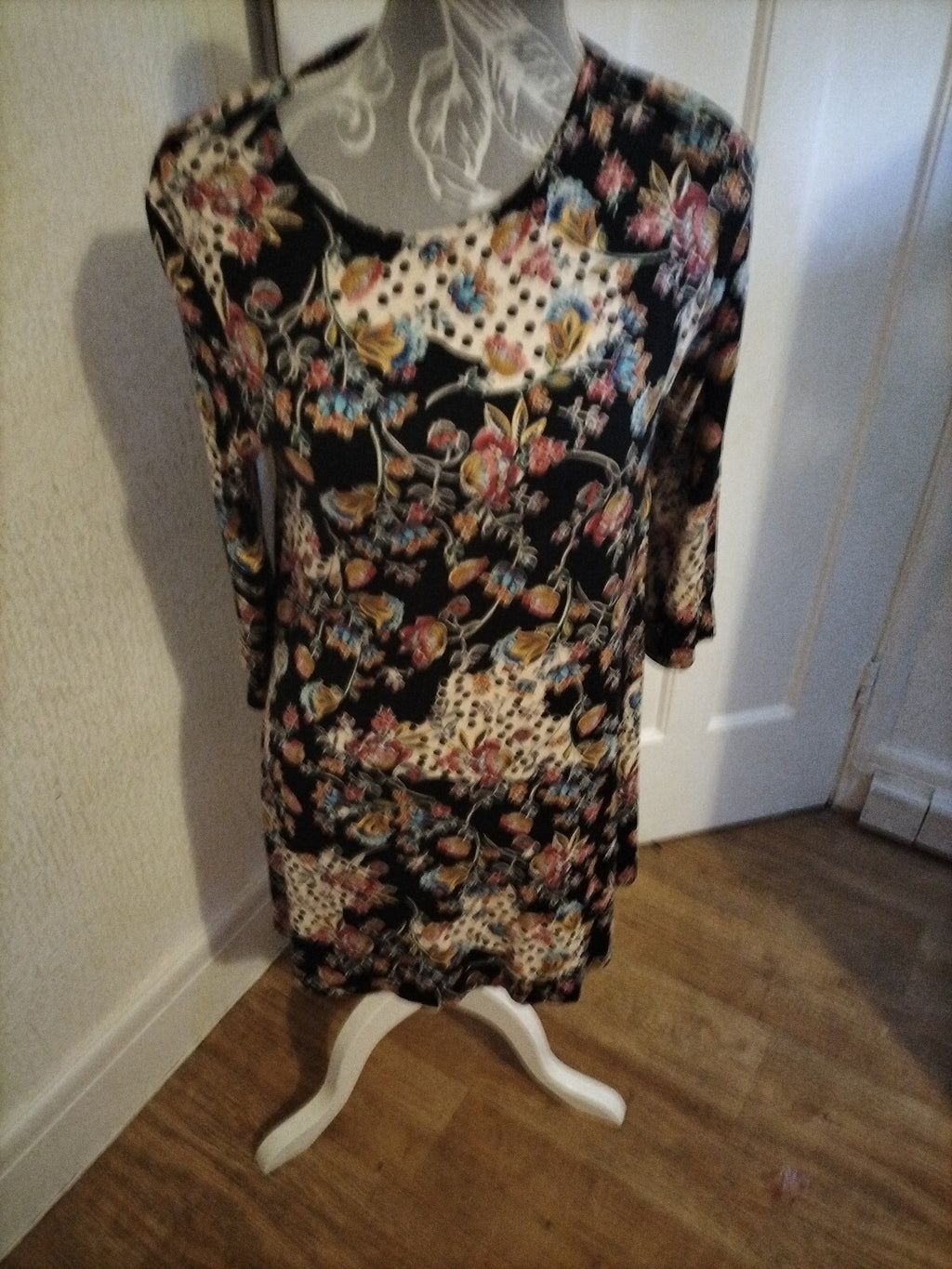 Ladies TU Size 10 Floral Mid Sleeved Top