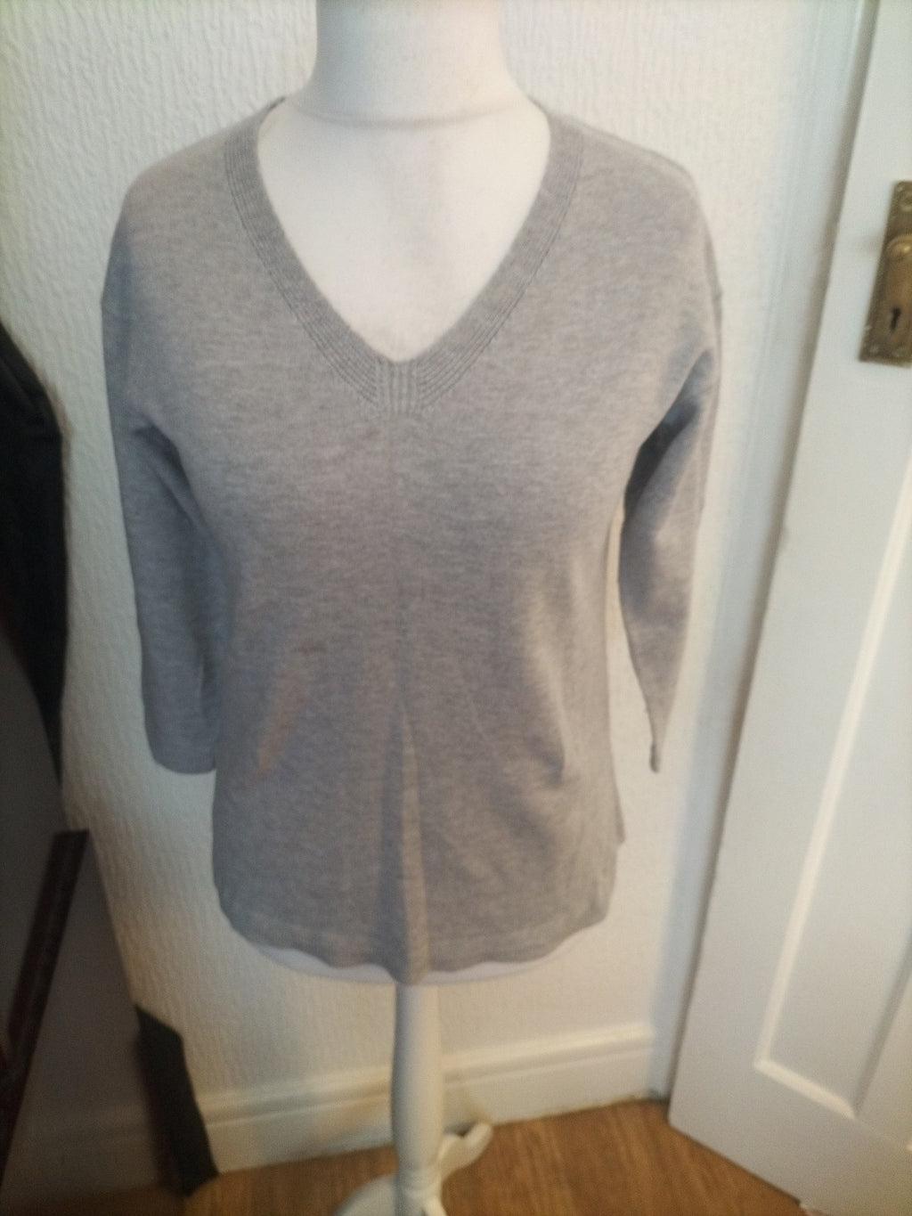Ladies Crew Clothing Size 10 Grey Long Sleeved Top