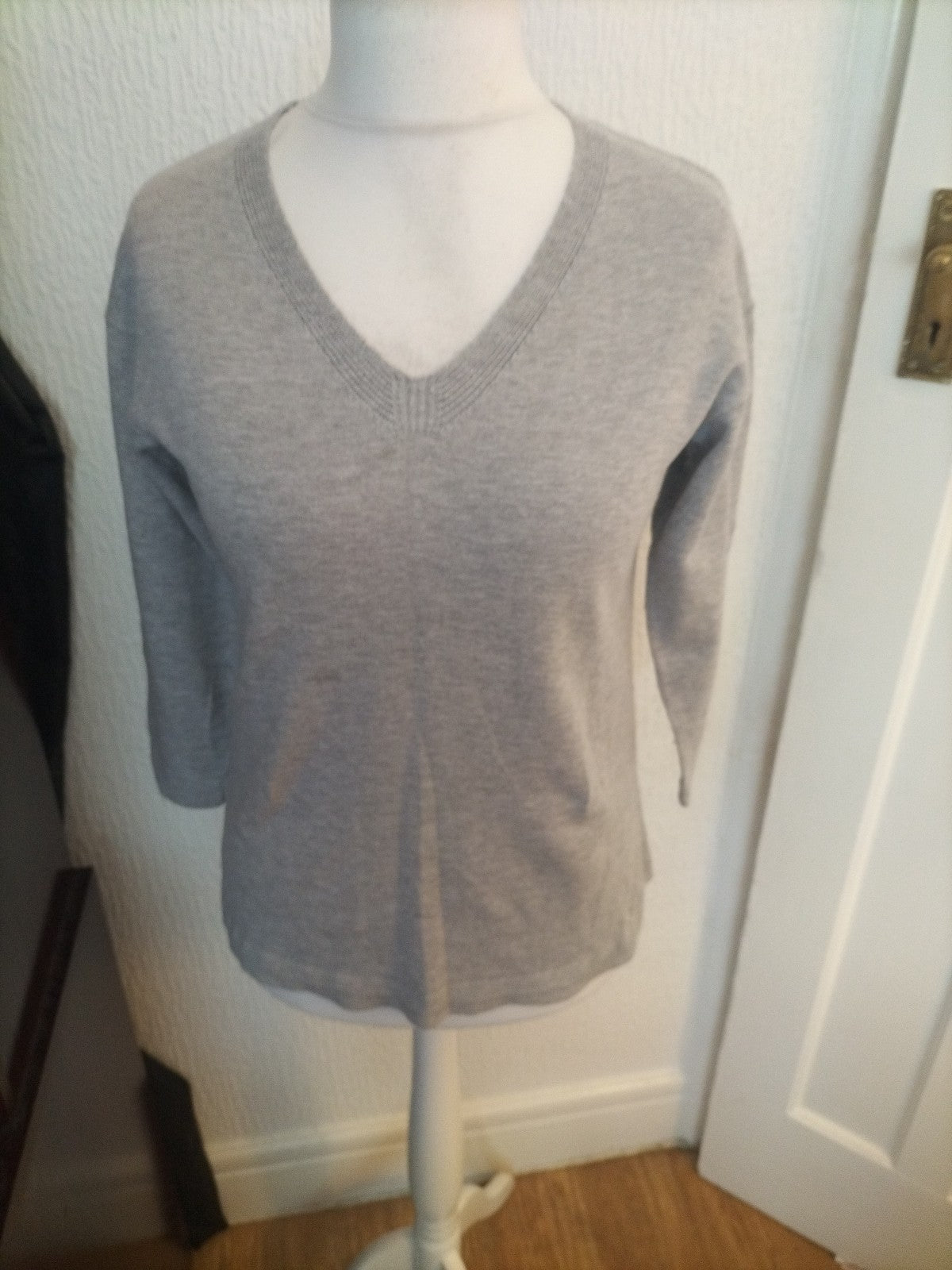 Ladies Crew Clothing Size 10 Grey Long Sleeved Top