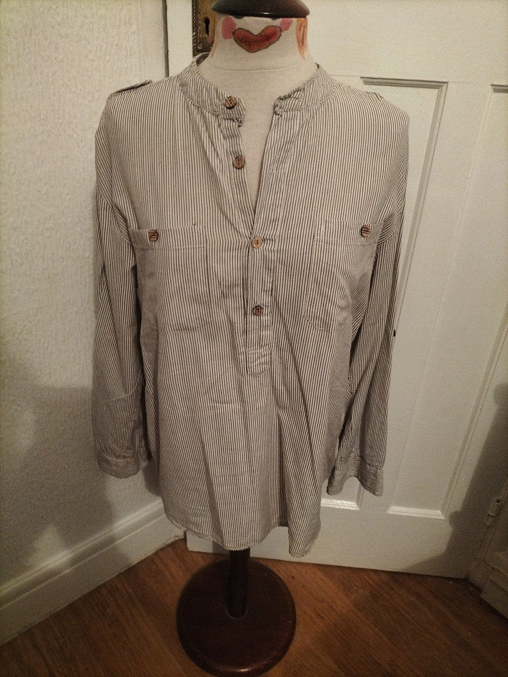 Mens Sandstone Size Small Navy/White Striped Long Sleeved Polo