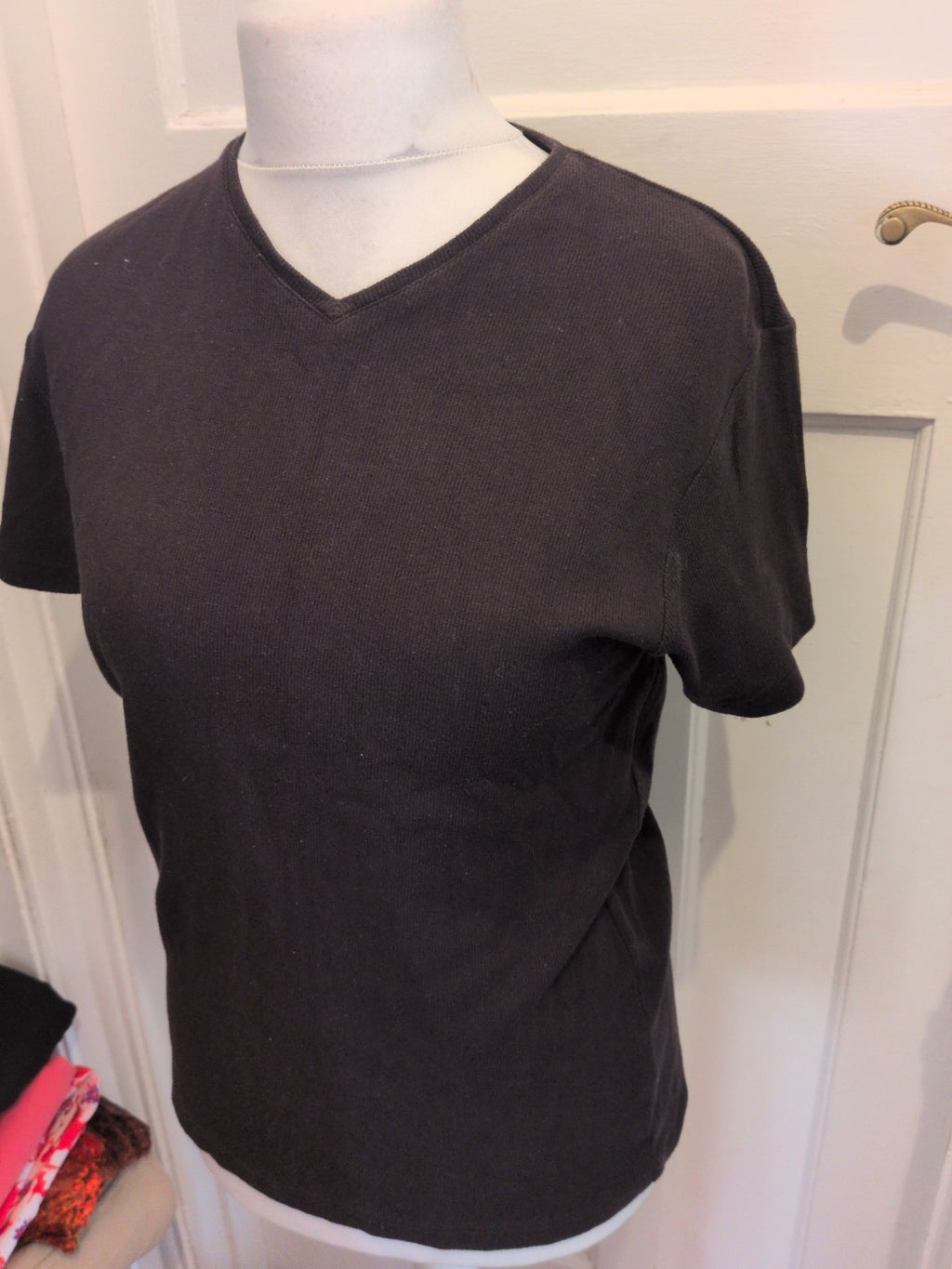 Hawkshead Medium Black Short Sleeve V Neck Top