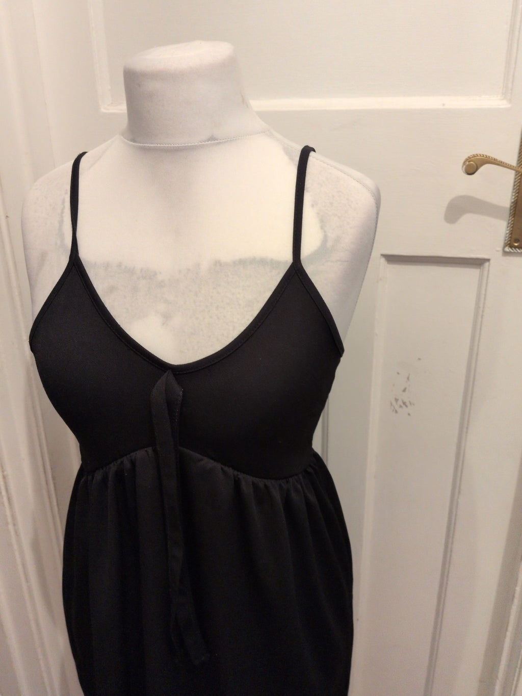 Boohoo 14 Black Sleeveless Knee Length Dress