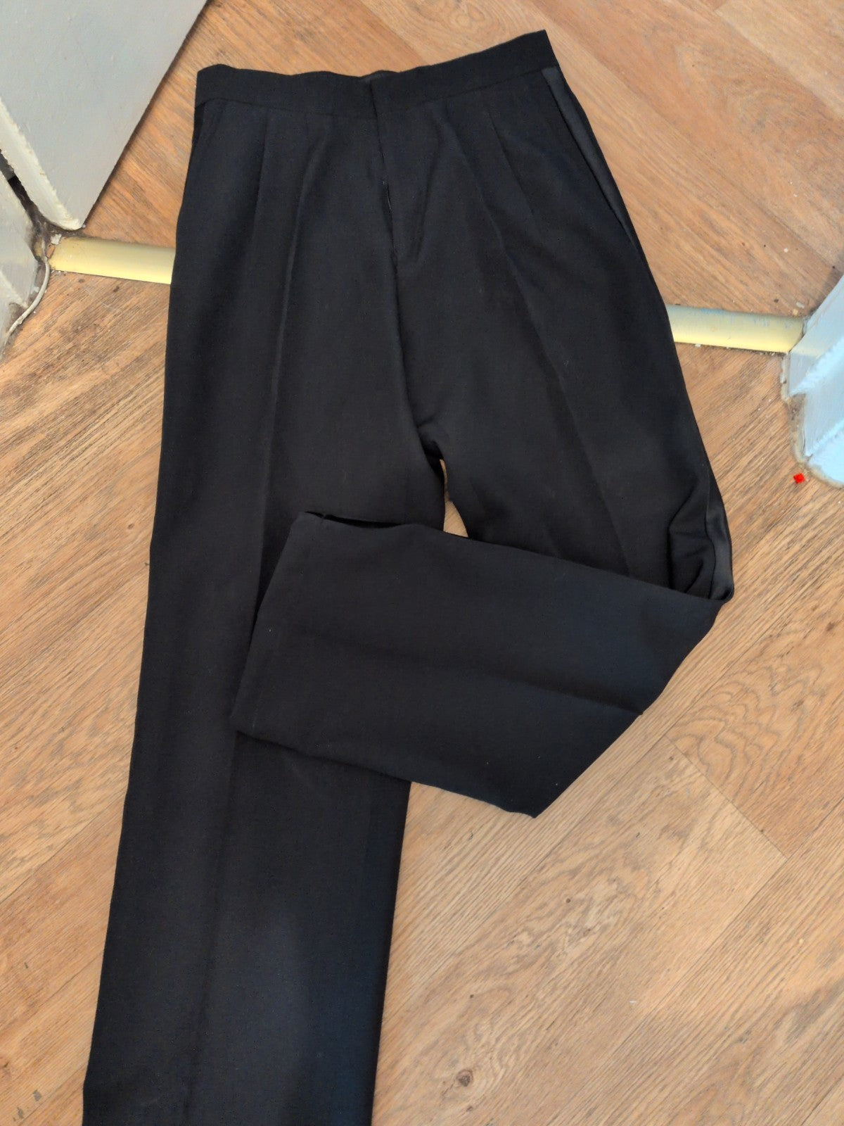 30" Black Smart Trousers