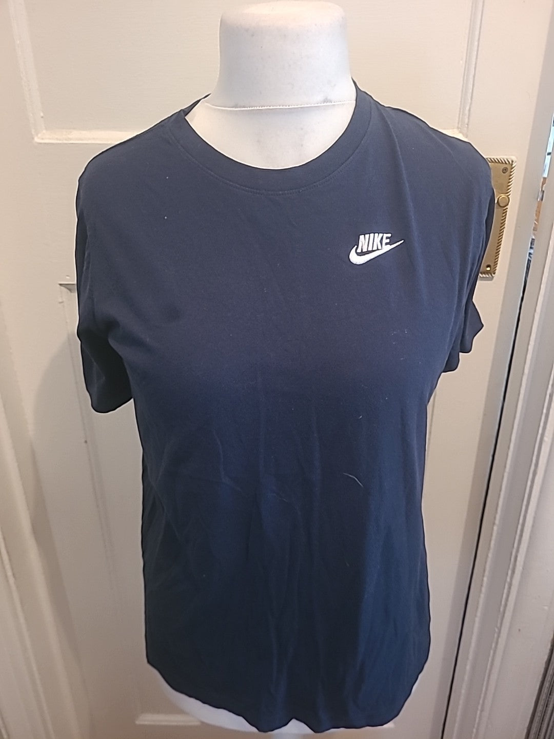 Mens Nike Size XL Navy Round Neck Short Sleeved Tshirt