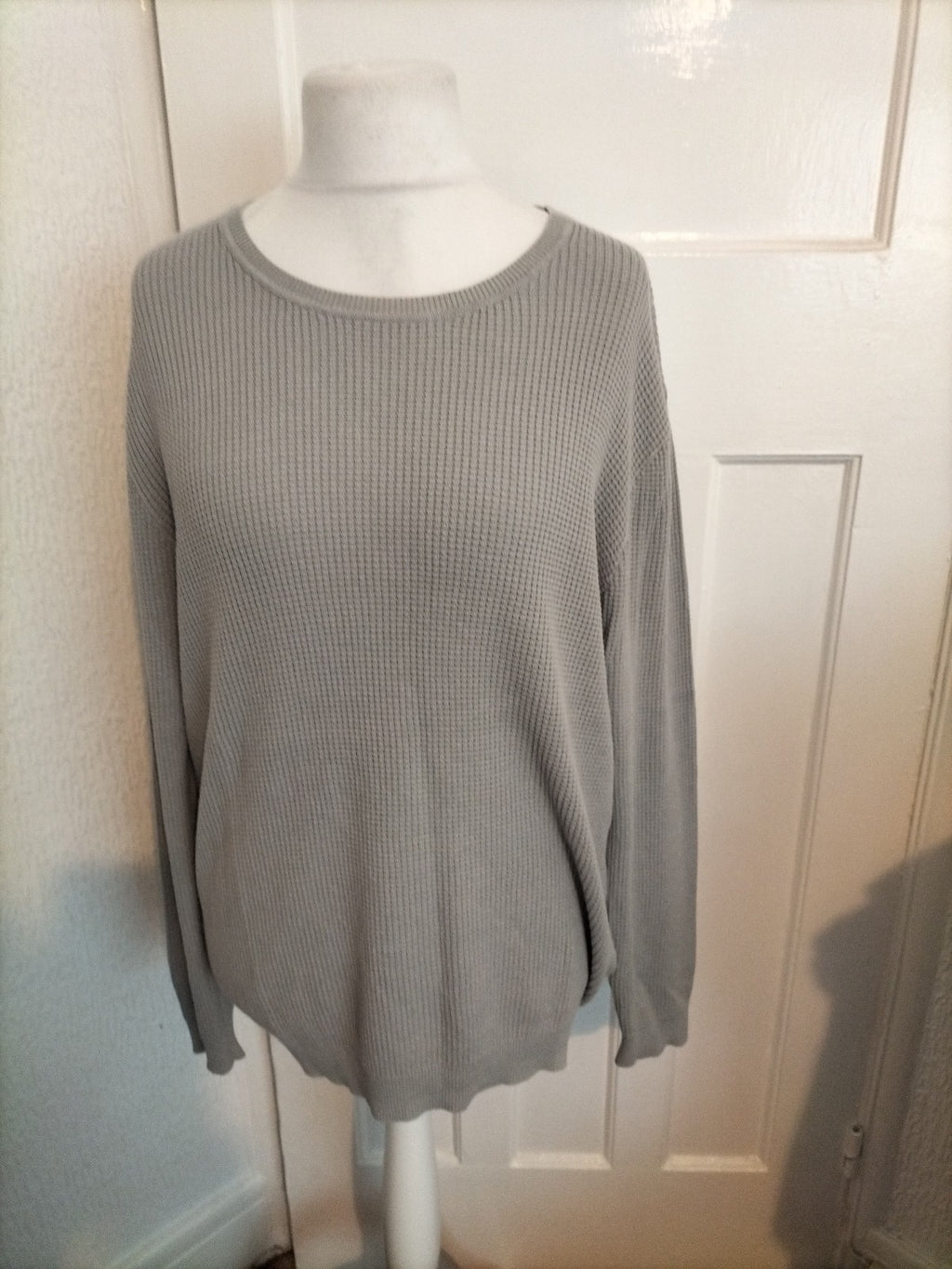 Mens Debenhams 1778 Size Large Grey Knit Long Sleeved Jumper