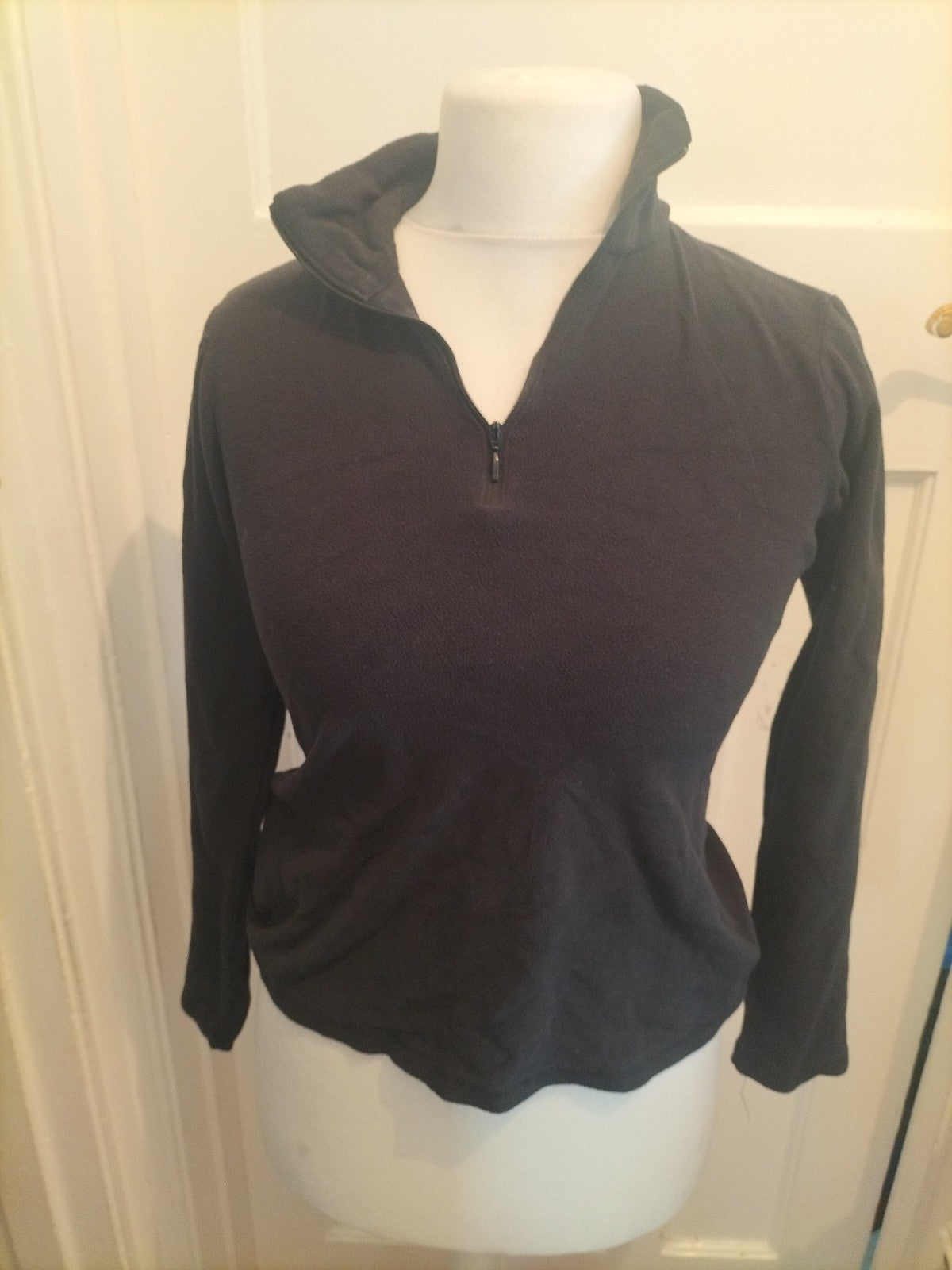 Columbia Small Black Jumper