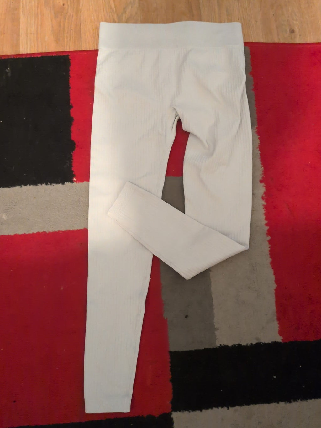 Ladies Size XL White Ribbed Leggings Compression