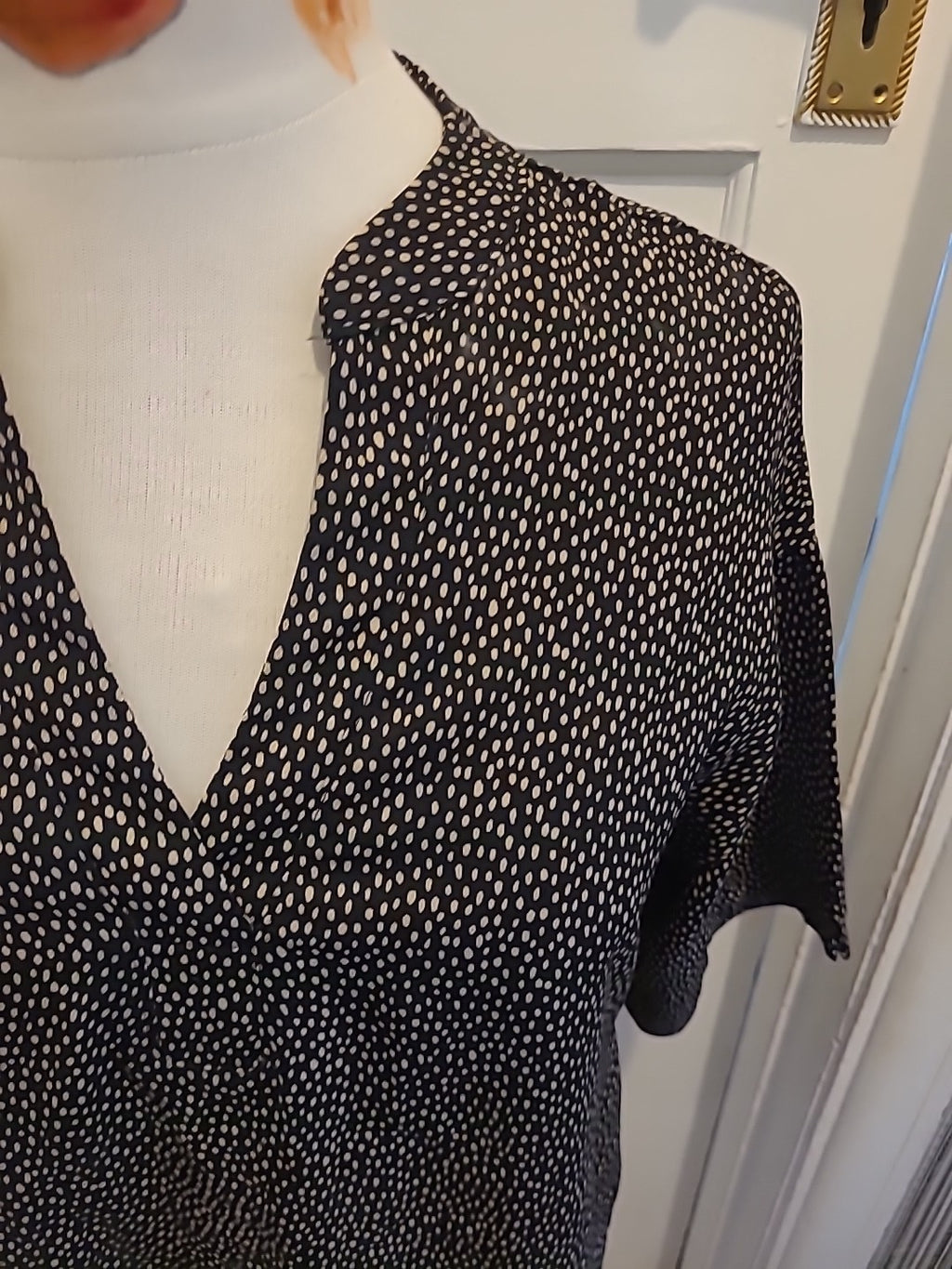 Ladies Primark Size 8 Beige Black Splodge Short Sleeved Tshirt
