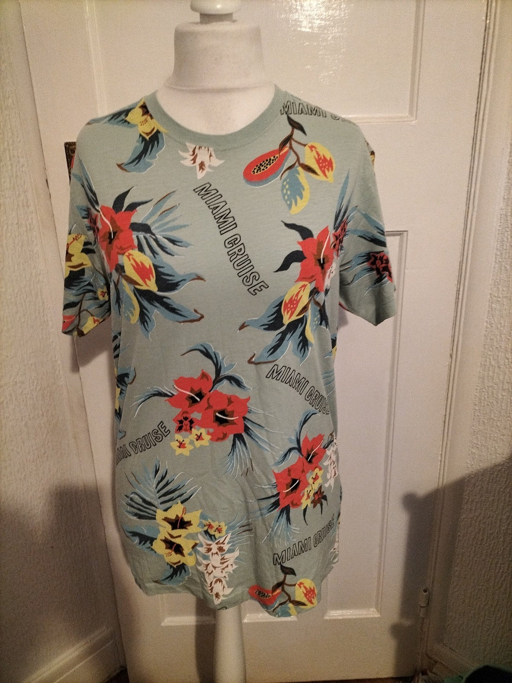 Mens H&M Size Small Multicoloured Miami Short Sleeved Tshirt