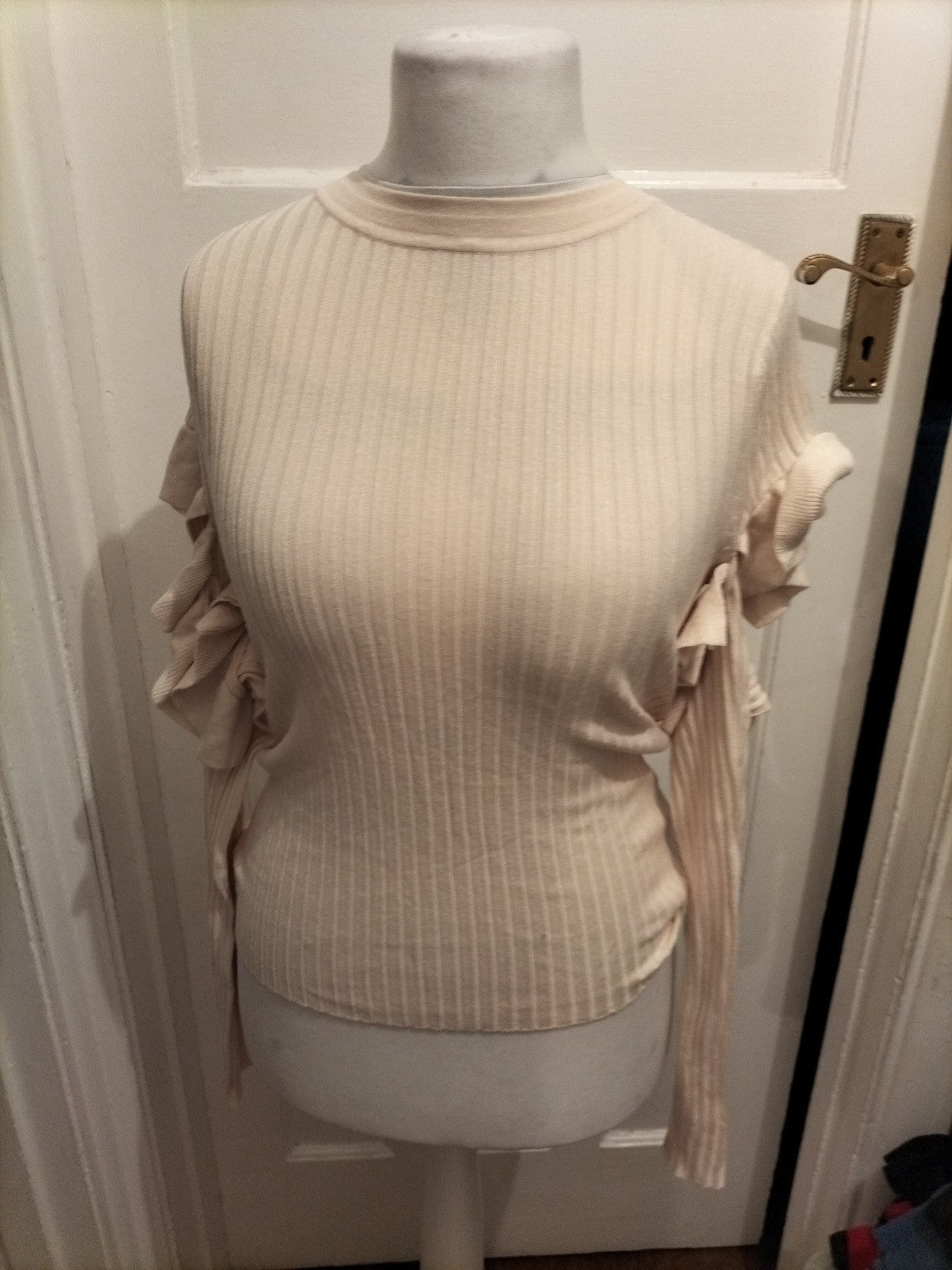 ASOS 10 Cream Ribbed Long Sleeve Blouse