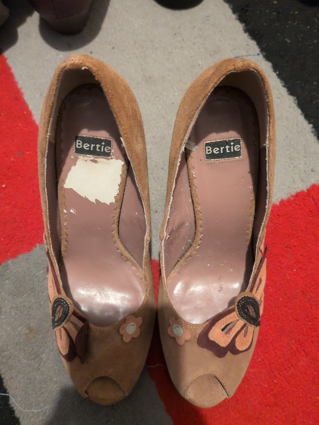 Bertie EU 39 Brown Heels Floral